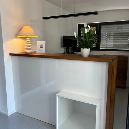 Hotel Feelfalt Cafe &